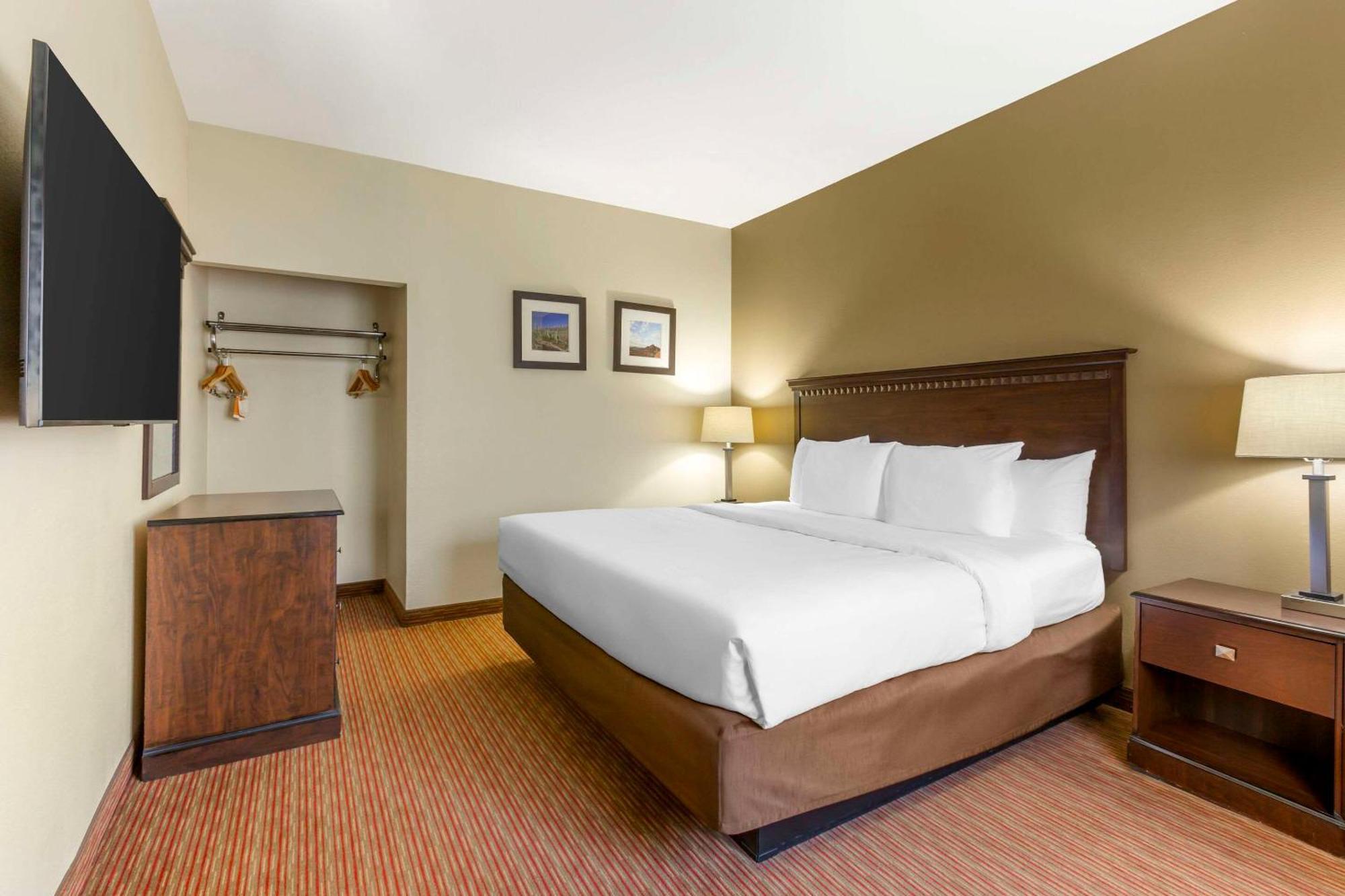 Comfort Inn West Phoenix At 27Th Ave And I-I0 Eksteriør billede
